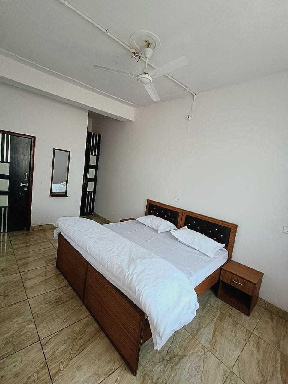 Pop New Hotel Hometown Dadri Exterior foto